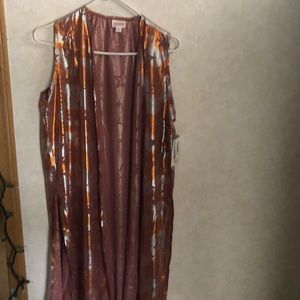 Brand New Lularoe Joy (Elegant Collection)